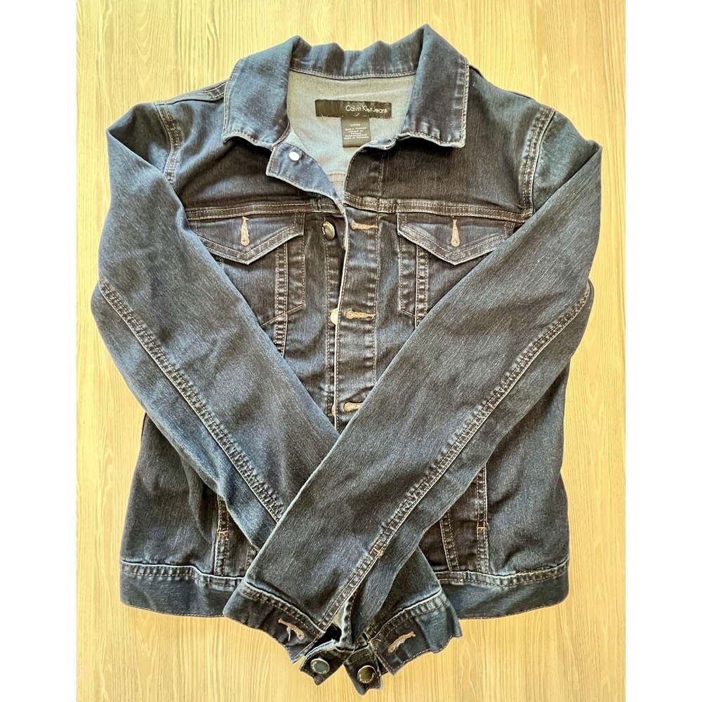 Calvin Klein Woman's Dark Stretchy Denim Jacket Size Small - Picture 4 of 9